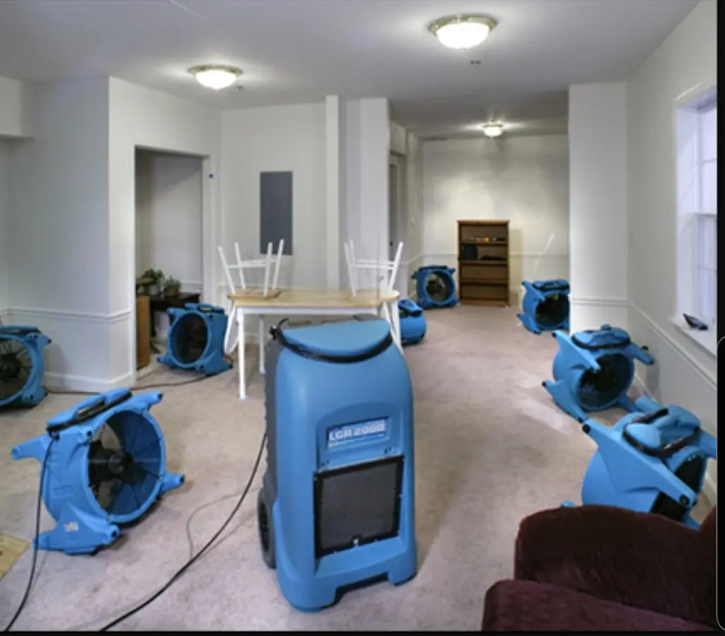 Air movers and dehumidifier setup for Water Extraction & Removal in Fairwood