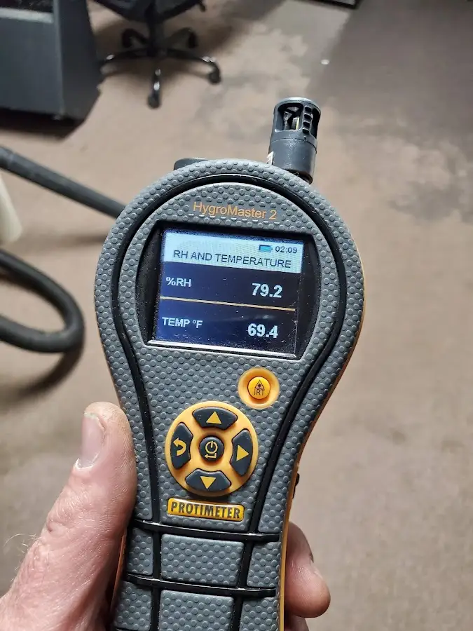 Moisture meter humidity assessment for Fire & Smoke Damage Restoration in Fairwood